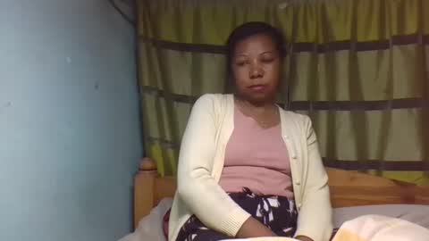 viviane0812 online show from September 17, 10:55 pm