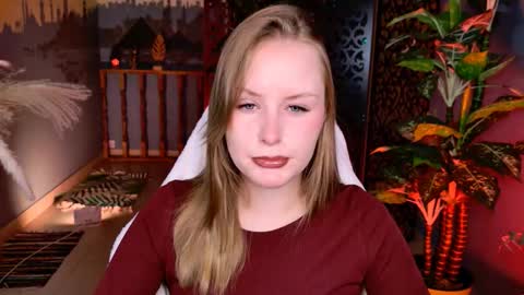 Vivien online show from February 10, 5:44 am