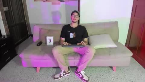 Vlad online show from March 24, 3:33 am