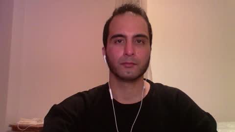 Snapshot of volve5 chatting on March 22, 12:25 am volve5 online show from March 22, 12:25 am