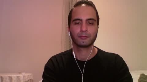 Snapshot of volve5 chatting on April 2, 1:47 am volve5 online show from April 2, 1:47 am