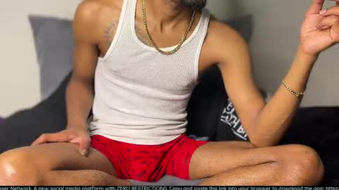 Snapshot of voodoodxck chatting on April 14, 11:38 am voodoodxck online show from April 14, 11:38 am