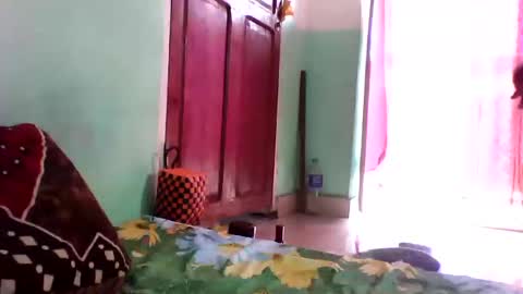 Snapshot of vounialdy chatting on February 23, 9:33 am vounialdy online show from February 23, 9:33 am