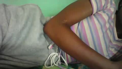 Snapshot of vounialdy chatting on February 28, 9:36 am vounialdy online show from February 28, 9:36 am