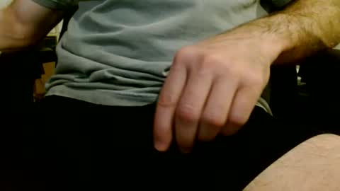 voyeur_qc online show from March 2, 4:58 am