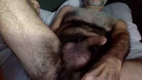 Enjoy guys of all ages if you are not on cam please dont ask for requests if i dont respond dont think im ignoring you i online show from April 17, 2:09 pm