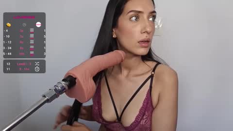 vsantini_ online show from September 24, 10:24 pm