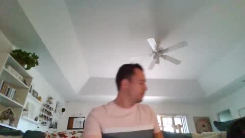 wakandalive online show from December 25, 9:33 pm