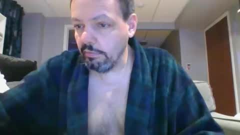 Snapshot of walker033 chatting on March 5, 4:08 am walker033 online show from March 5, 4:08 am