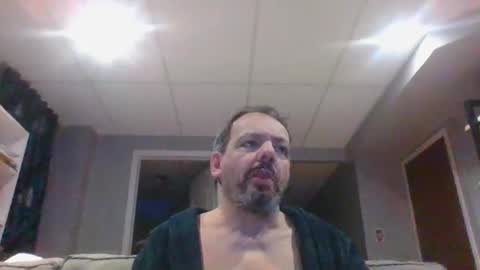 Snapshot of walker033 chatting on May 4, 5:14 am walker033 online show from May 4, 5:14 am