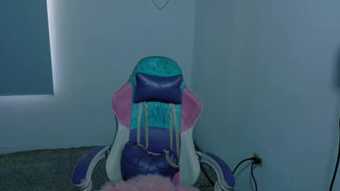 Wanda online show from February 3, 12:10 pm