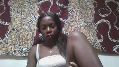 Snapshot of wangela chatting on February 19, 7:04 am wangela online show from February 19, 7:04 am