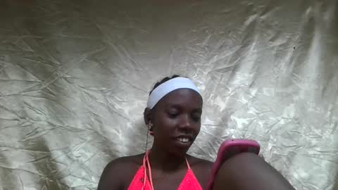 Snapshot of wangela chatting on February 20, 9:10 am wangela online show from February 20, 9:10 am