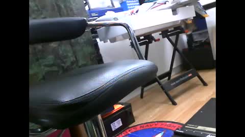 Snapshot of wankingjon chatting on April 16, 5:03 pm wankingjon online show from April 16, 5:03 pm