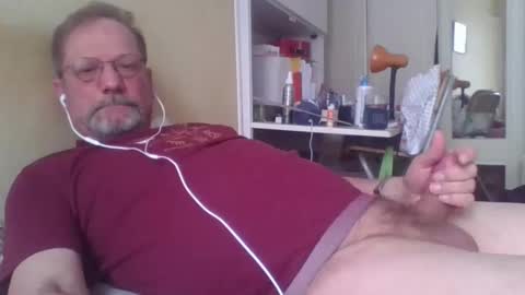 Tibo Love online show from March 9, 1:15 pm