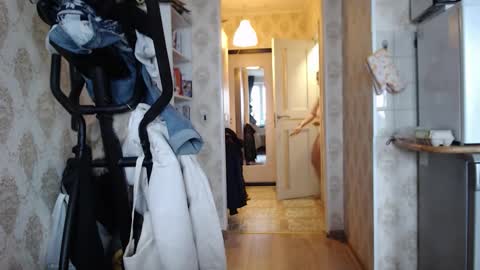 Snapshot of wantedsuperallice chatting on March 19, 9:46 am Allice online show from March 19, 9:46 am