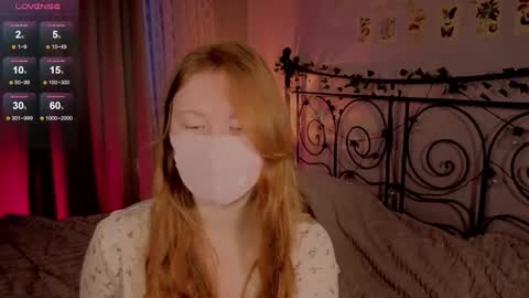 lira and flo online show from February 7, 2:15 am