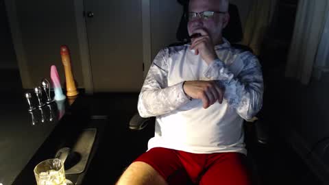 wasted_daze_ online show from April 12, 1:43 am