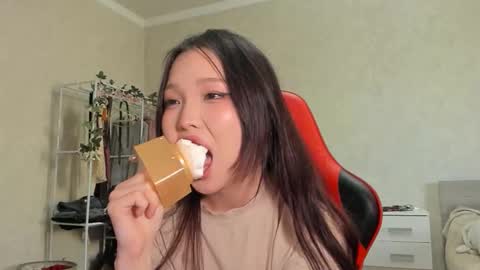 wastforu online show from March 25, 9:37 am