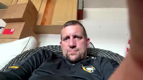 wayneneriate12 online show from February 15, 9:33 pm