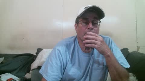 Snapshot of wbfarm chatting on March 16, 1:55 am WB Farm online show from March 16, 1:55 am