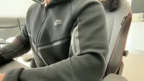 Weapon X online show from September 22, 10:23 pm