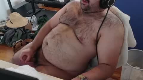 Snapshot of webarebuttbears chatting on July 14, 9:20 pm webarebuttbears online show from July 14, 9:20 pm