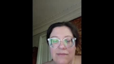 Marina online show from May 19, 4:02 pm
