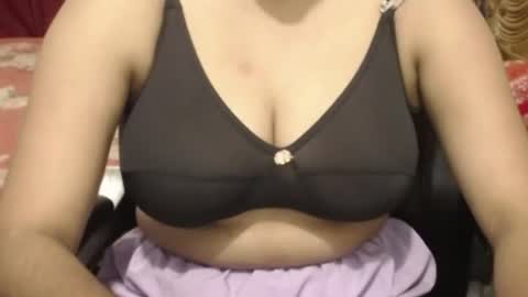 mina online show from July 27, 5:03 am