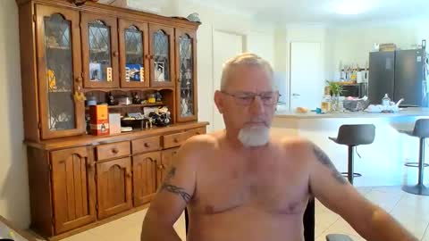 Snapshot of wellhelloo chatting on May 29, 4:54 am Wellhelloo online show from May 29, 4:54 am