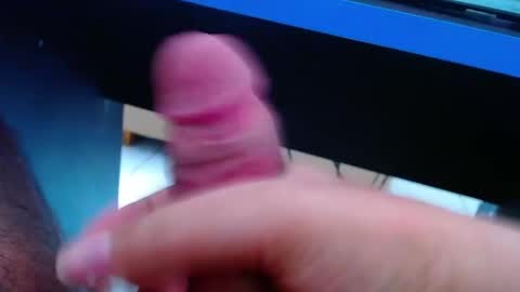 wellingtont online show from April 5, 12:46 pm