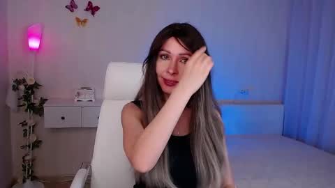 Wendi Foster online show from March 30, 7:04 pm