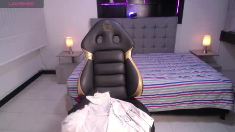 wendy_1_ online show from April 16, 2:23 am