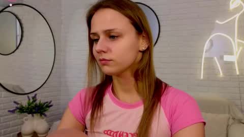 Im Wendy online show from February 21, 9:05 pm