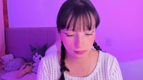 Wenstacie INDEPENDENT MODEL online show from November 4, 3:38 am