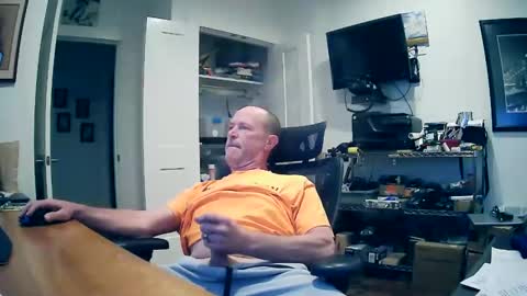 weseeyouwatching online show from December 4, 11:35 pm