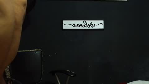 wesley_77 online show from May 22, 7:19 pm