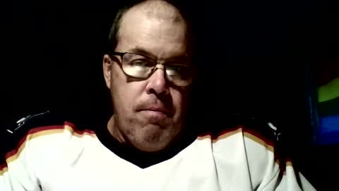 westcoasthockeyplayer online show from June 21, 3:09 am