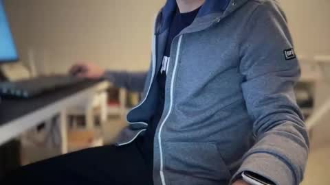 wet_adidasboy online show from January 9, 7:33 am