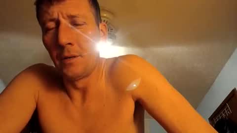 wetduck77777 online show from February 21, 9:32 am