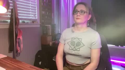 WetRainbows online show from February 12, 5:19 pm