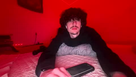 Telegram wherewashe online show from February 25, 2:43 am