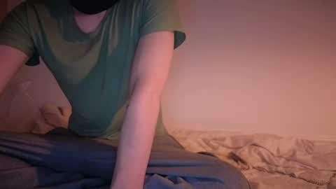 whispero_o online show from May 24, 11:10 pm