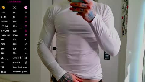 Max online show from February 22, 10:14 am