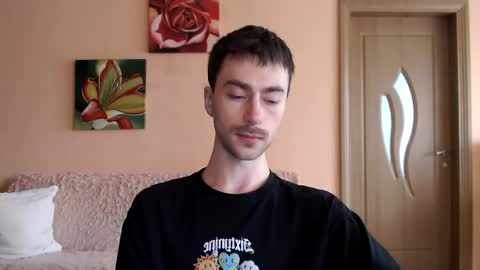 Tom online show from June 1, 12:07 pm