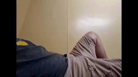 whiteboi9284 online show from October 26, 10:36 pm