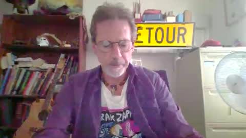 whiteboomer online show from February 3, 7:57 am