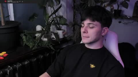 Gus online show from January 16, 8:57 pm