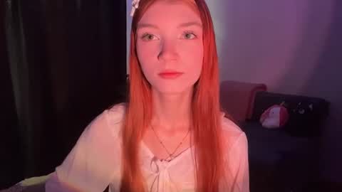 Snapshot of whitneyblaze chatting on June 16, 4:48 am Alaska 3 online show from June 16, 4:48 am