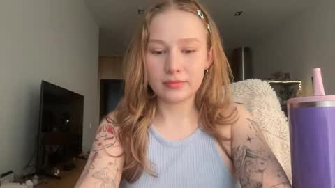 Alisa online show from May 26, 7:59 am